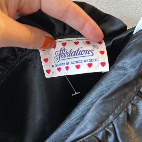 Vintage Flirtations by Alfred Angelo strapless dress - Picture 5 of 6